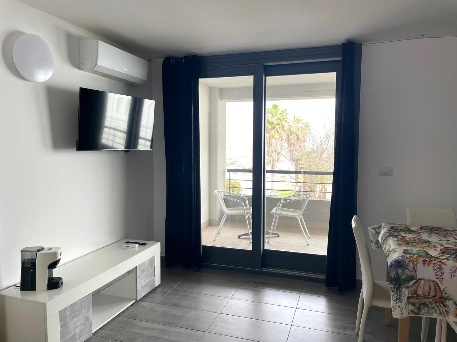 Casa Vacanza Acquamarina Porto Torres Exteriér fotografie